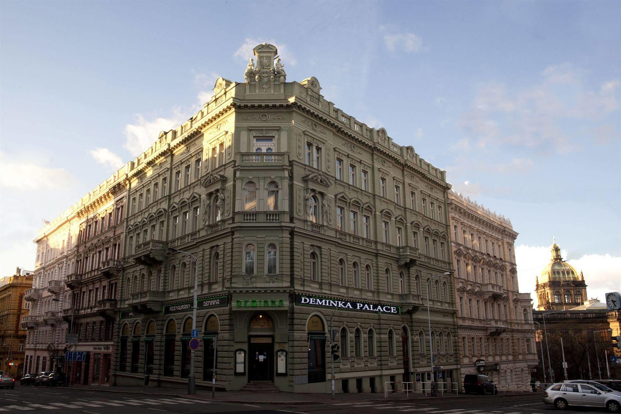 Deminka Palace 4* Praha