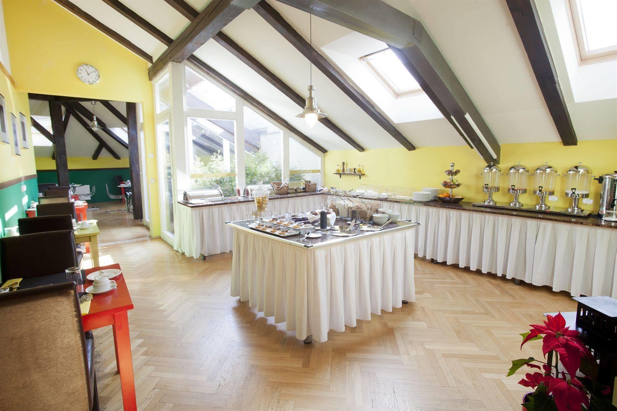 Deminka Palace Hotel Praga